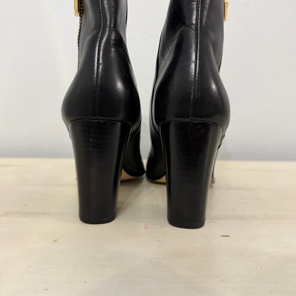 Michael Kors Black Leather Margaret Ankle Booties Size 8.5 - Picture 7 of 9